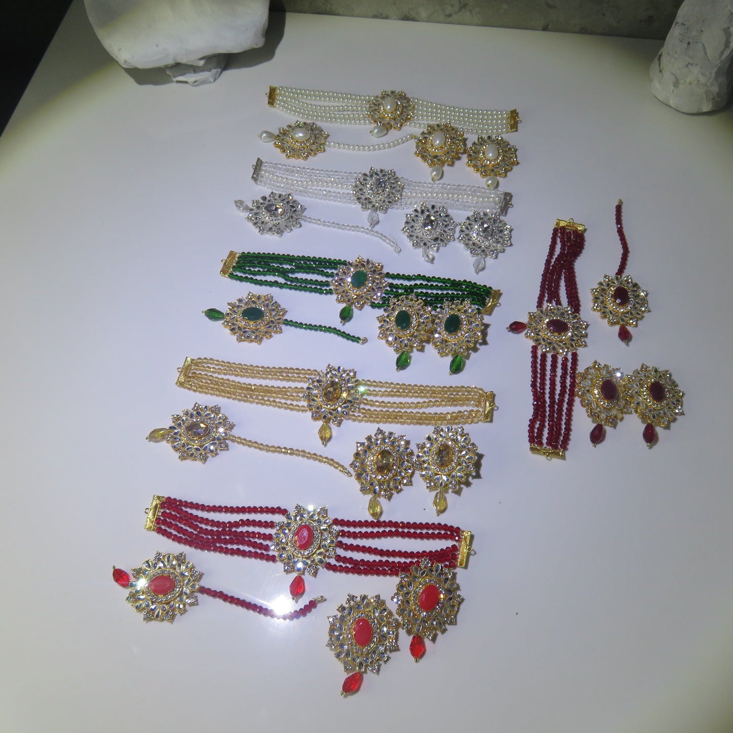 Crystall Chokers