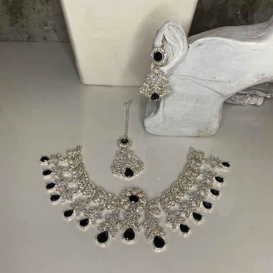 Jasmin Necklace Set